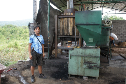 Jed Guinto and the Cashew Gasifier, the steaming system behind it